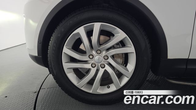 Land Rover Discovery 3.0 SD6 HSE