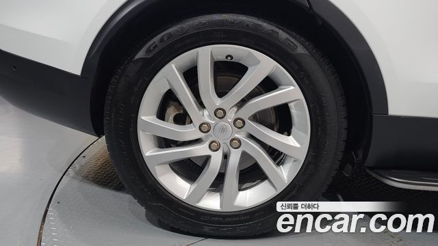 Land Rover Discovery 3.0 SD6 HSE