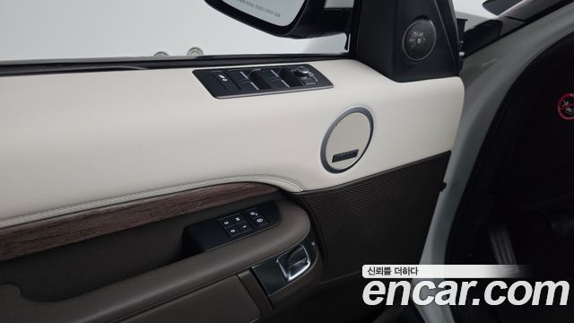 Land Rover Discovery 3.0 SD6 HSE