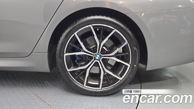 BMW 5-Series 530i M Sport Package