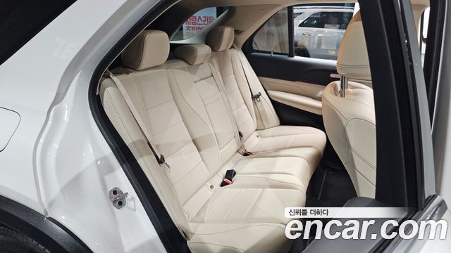 Mercedes-Benz GLE-Class GLE300d 4MATIC