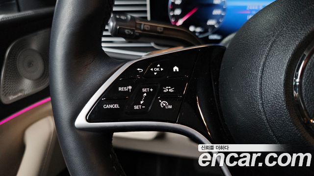 Mercedes-Benz GLE-Class GLE300d 4MATIC
