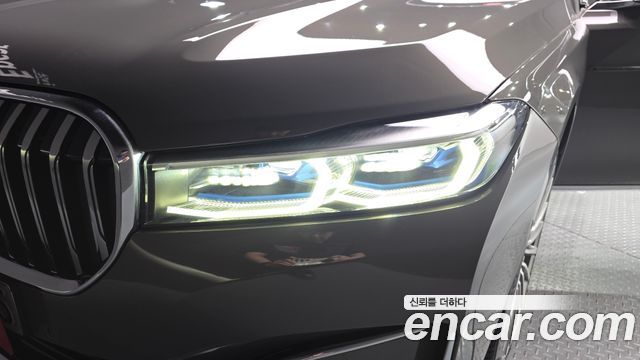 BMW 7-Series 730d xDrive Design Pure Excellence
