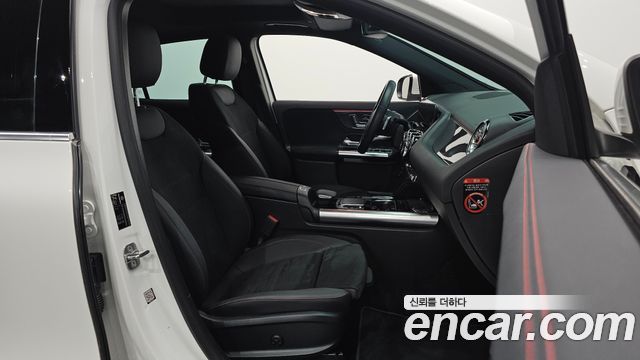 Mercedes-Benz GLA-Class GLA250 4MATIC
