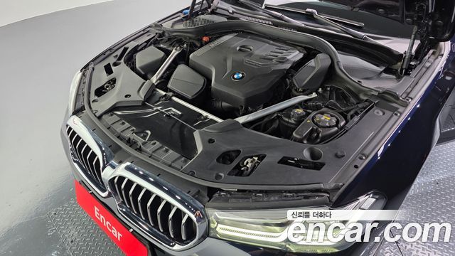 BMW 5-Series 520i M Sport