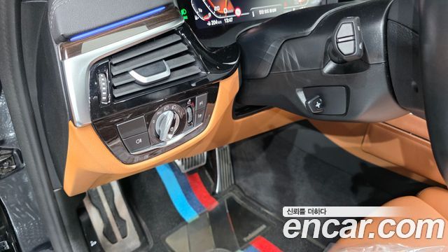 BMW 5-Series 520i M Sport