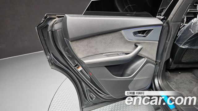 Audi Q8 45 TDI Quattro Premium