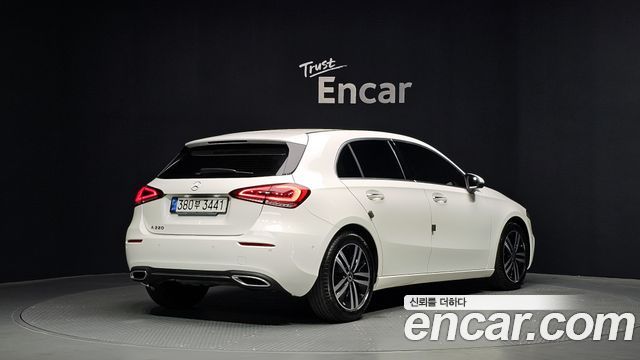 Mercedes-Benz A-Class A220 Hatchback