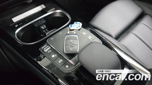 Mercedes-Benz A-Class A220 Hatchback