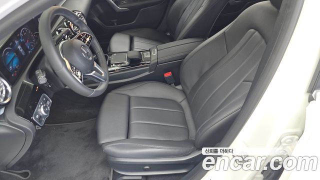 Mercedes-Benz A-Class A220 Hatchback