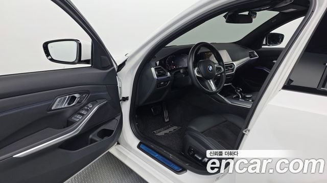 BMW 3-Series 320i M Sport