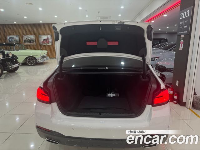 BMW 5-Series 520i M Sport