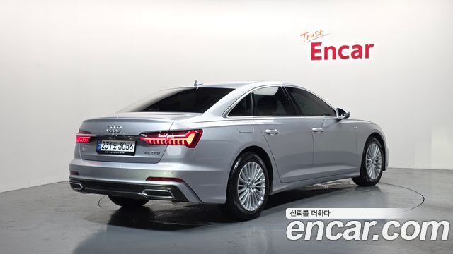 Audi A6 45 TFSI Premium