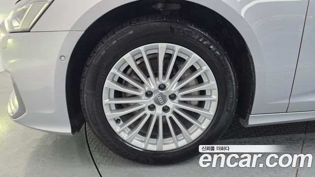 Audi A6 45 TFSI Premium