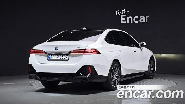 BMW 5-Series 520i M Sport