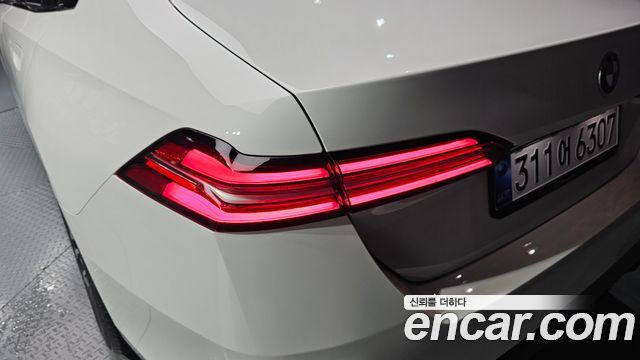 BMW 5-Series 520i M Sport