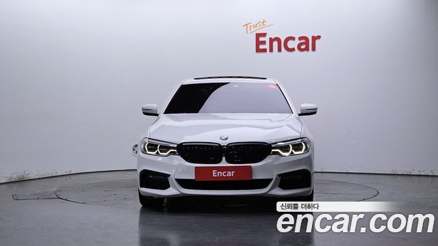 BMW 5-Series 530i M Sport Package Plus