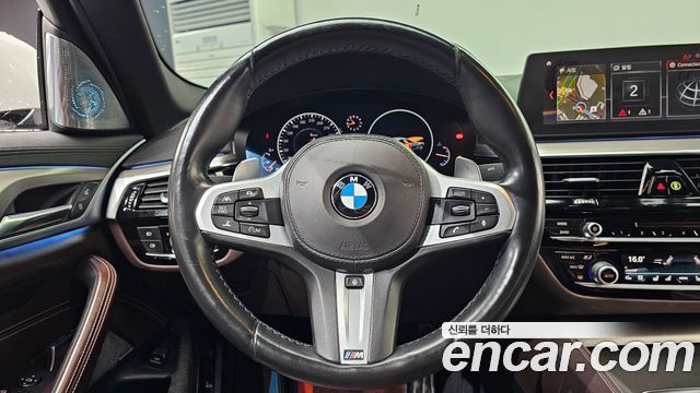 BMW 5-Series 530i M Sport Package Plus