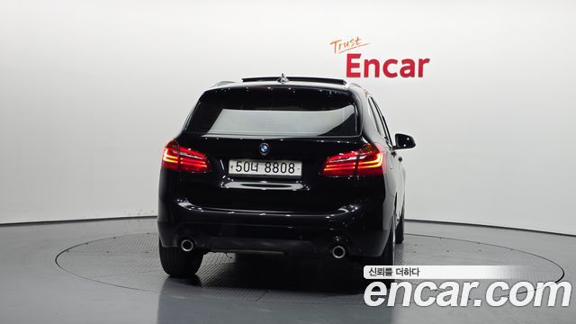 BMW 2-Series Joy