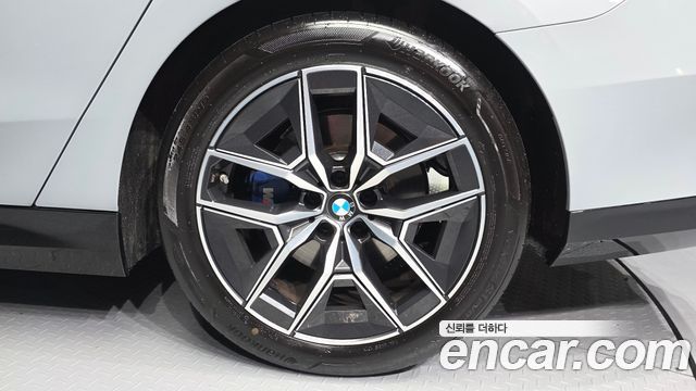 BMW 5-Series 523d xDrive M Sport