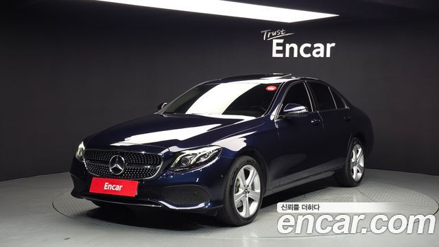 Mercedes-Benz E-Class E220d 4MATIC Avantgarde