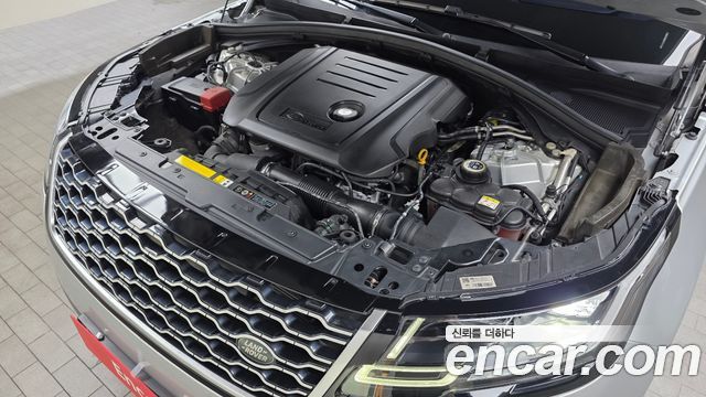 Land Rover Range Rover Velar 2.0 D240 SE