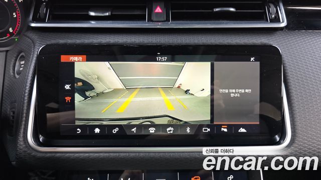 Land Rover Range Rover Velar 2.0 D240 SE