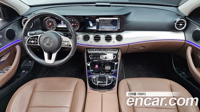 Mercedes-Benz E-Class E300 Avantgarde
