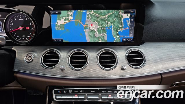 Mercedes-Benz E-Class E300 Avantgarde