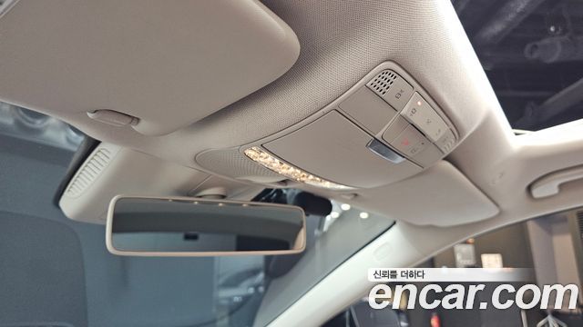 Mercedes-Benz E-Class E300 Avantgarde