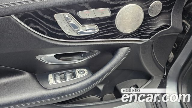 Mercedes-Benz E-Class E220d Cabriolet