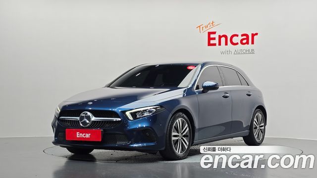 Mercedes-Benz A-Class A220 Hatchback
