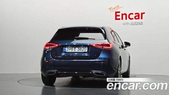 Mercedes-Benz A-Class A220 Hatchback