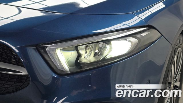 Mercedes-Benz A-Class A220 Hatchback