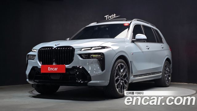 BMW X7 xDrive 40i M Sport 7STR