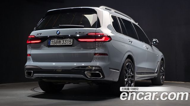 BMW X7 xDrive 40i M Sport 7STR