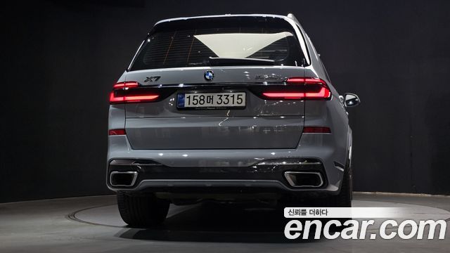 BMW X7 xDrive 40i M Sport 7STR