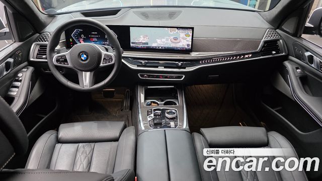 BMW X7 xDrive 40i M Sport 7STR