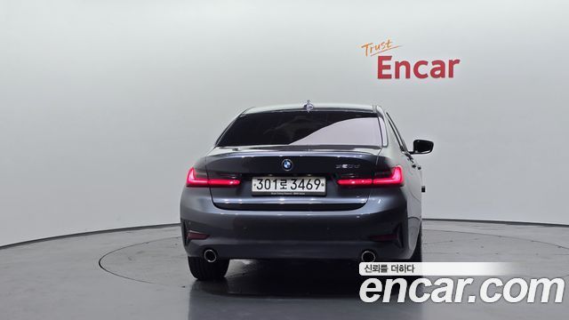 BMW 3-Series 320d