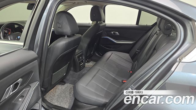 BMW 3-Series 320d