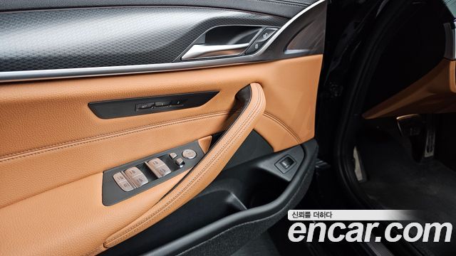 BMW 5-Series 520i M Sport