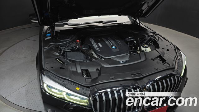 BMW 7-Series 730d xDrive M Sport