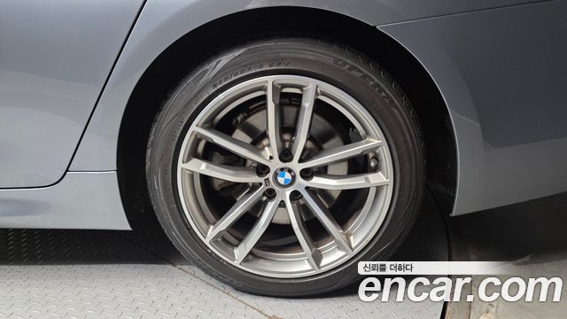 BMW 5-Series 520d M Sport Package Plus