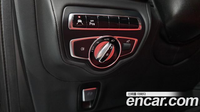 Mercedes-Benz G-Class AMG G63 Manufaktur