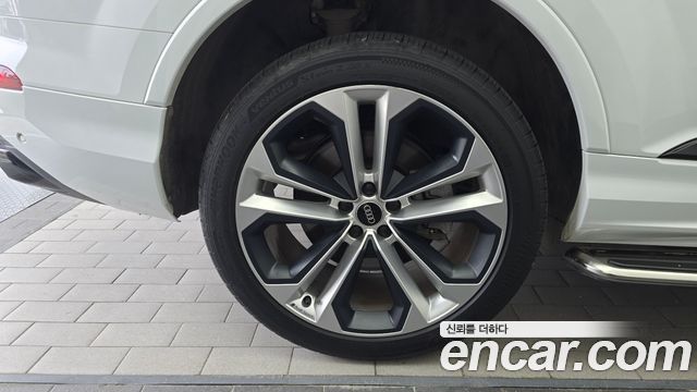 Audi Q7 55 TFSI Quattro Premium