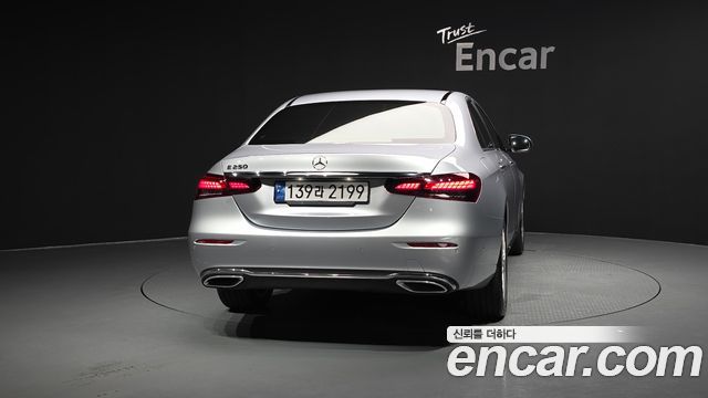 Mercedes-Benz E-Class E250 Exclusive