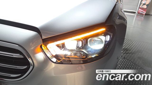 Mercedes-Benz E-Class E250 Exclusive