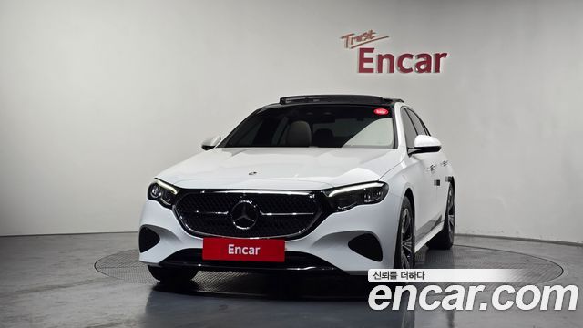 Mercedes-Benz E-Class E200 Avantgarde