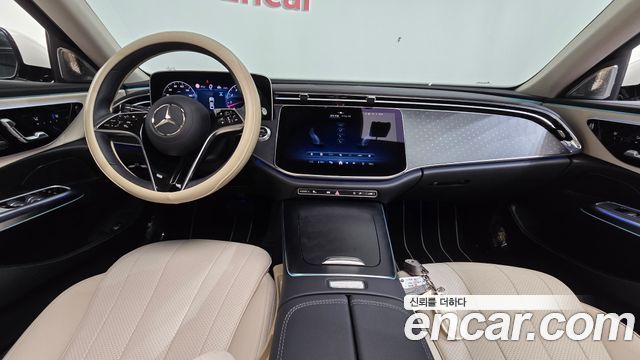Mercedes-Benz E-Class E200 Avantgarde