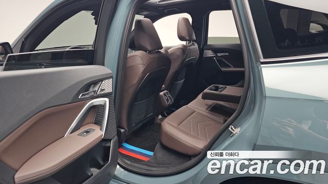 BMW iX1 xDrive 30 M Sport